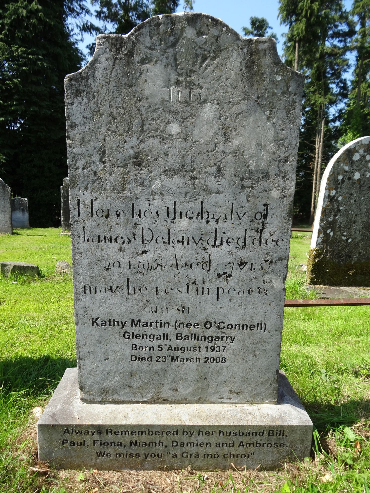 TS-GGBL-0085 | Historic Graves